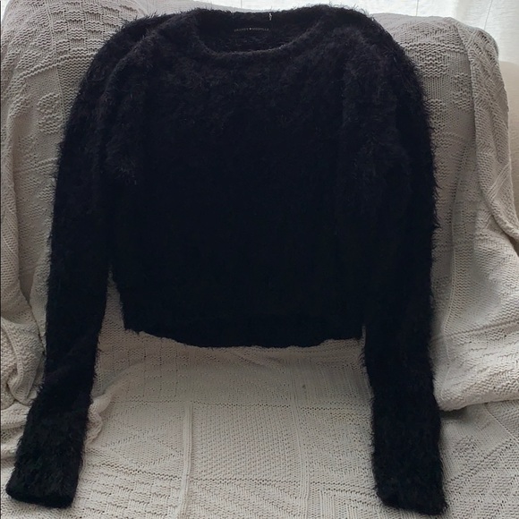 Brandy Melville Top - Picture 3 of 5